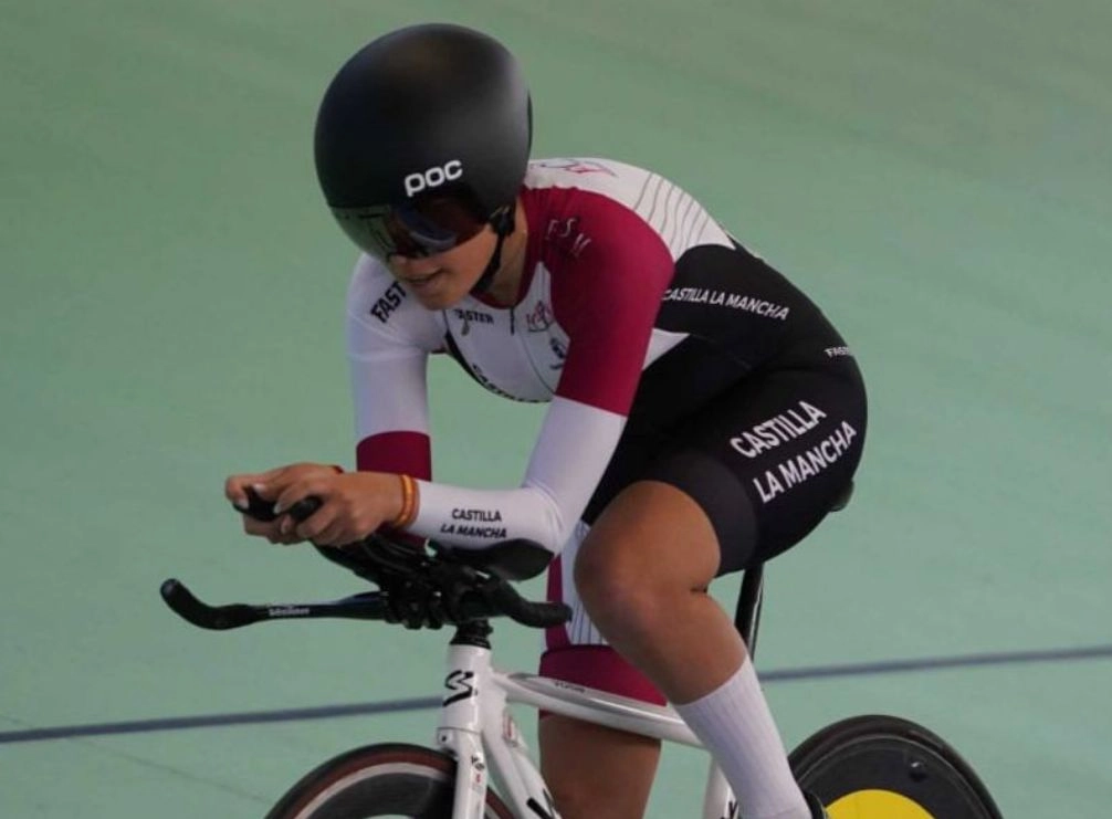 Irati Pablo y Zayra Varea, del HyD Salamanca, logran tres medallas en el Campeonato de España de Pista