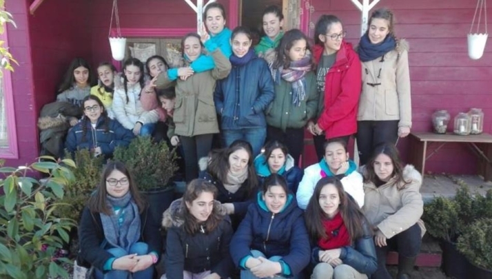 Integrantes de la Asociación Juvenil Alfar, que organiza este certamen