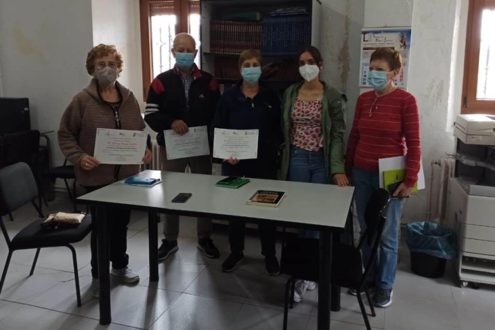 Foto 3 - Clausurados los cursos de alfabetizaci&oacute;n digital de Pe&ntilde;aparda y Aldehuela de Yeltes  