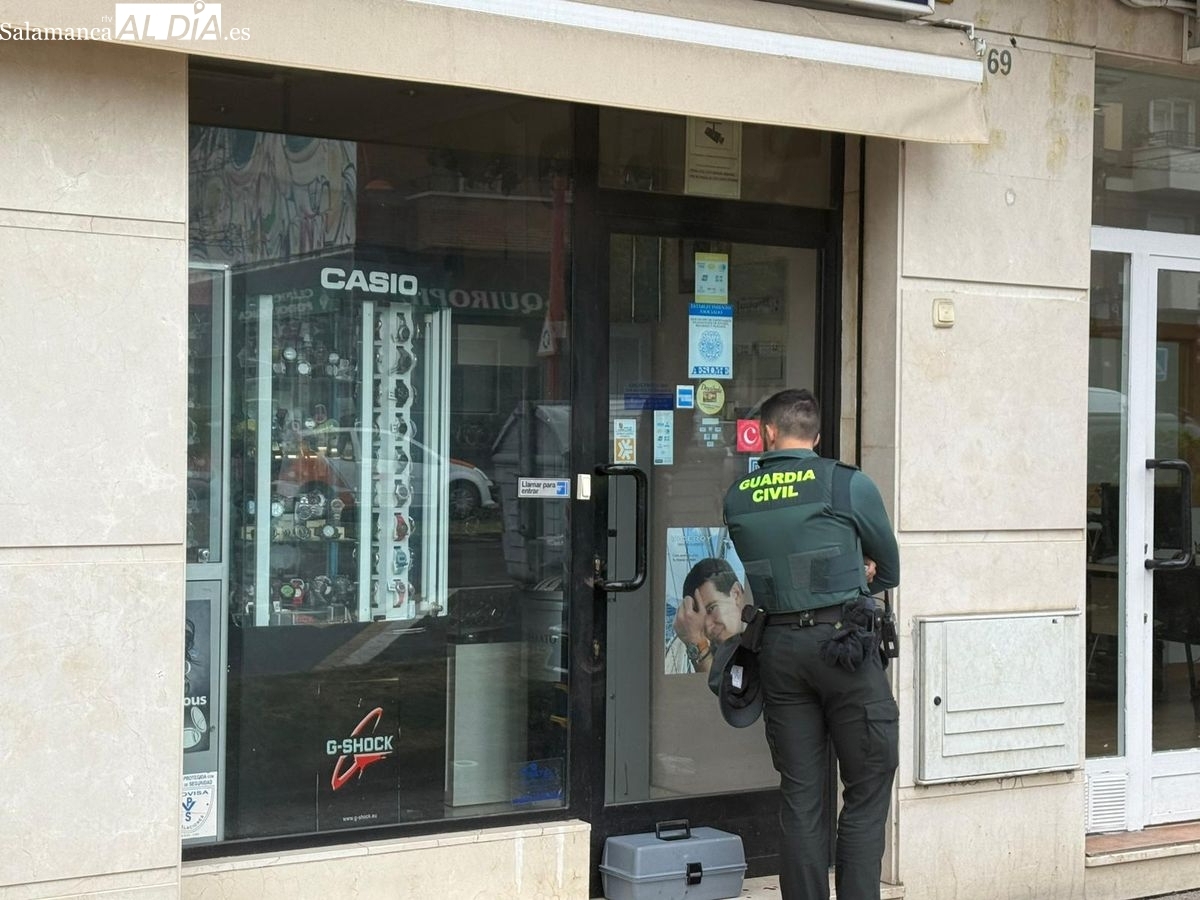 Atraco joyería Santa Marta: herido el dueño tras ser golpeado