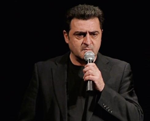 El Centro Cultural de Vitigudino acogerá la actuación de Javier Lázaro, Humor y canciones eternas