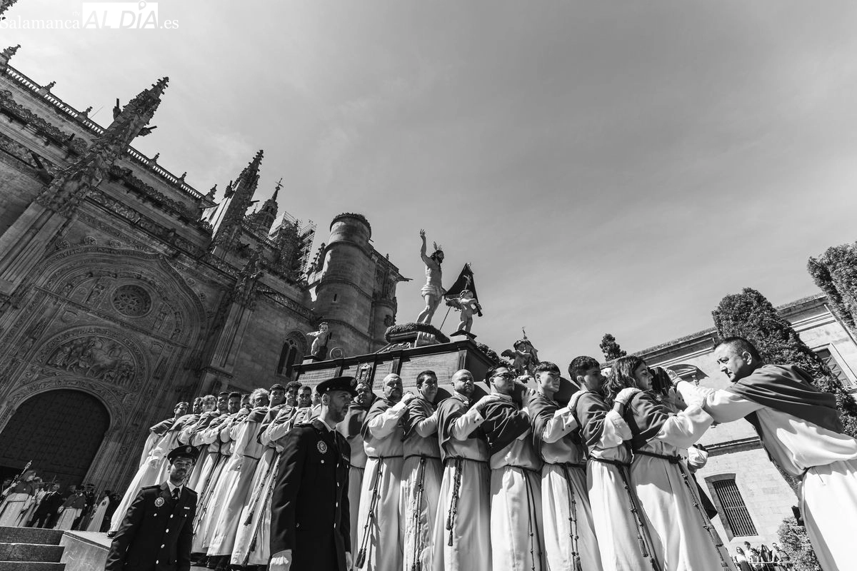 La Semana Santa de Salamanca, en blanco y negro | Fotos: David Sañudo