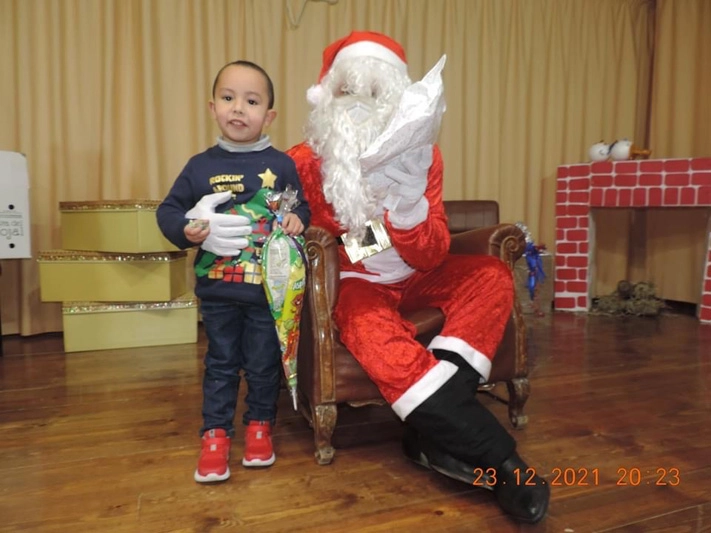 Foto 11 - Cuentos, magia y la visita de Papa Noel hacen disfrutar a grandes y peque&ntilde;os en Aldearrubia