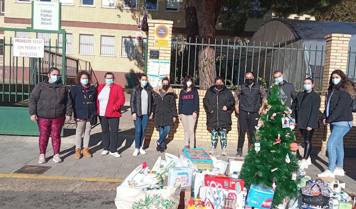 Niños y jóvenes de Terradillos recogen productos para el Centro Materno Infantil de Madres Solteras Ave María