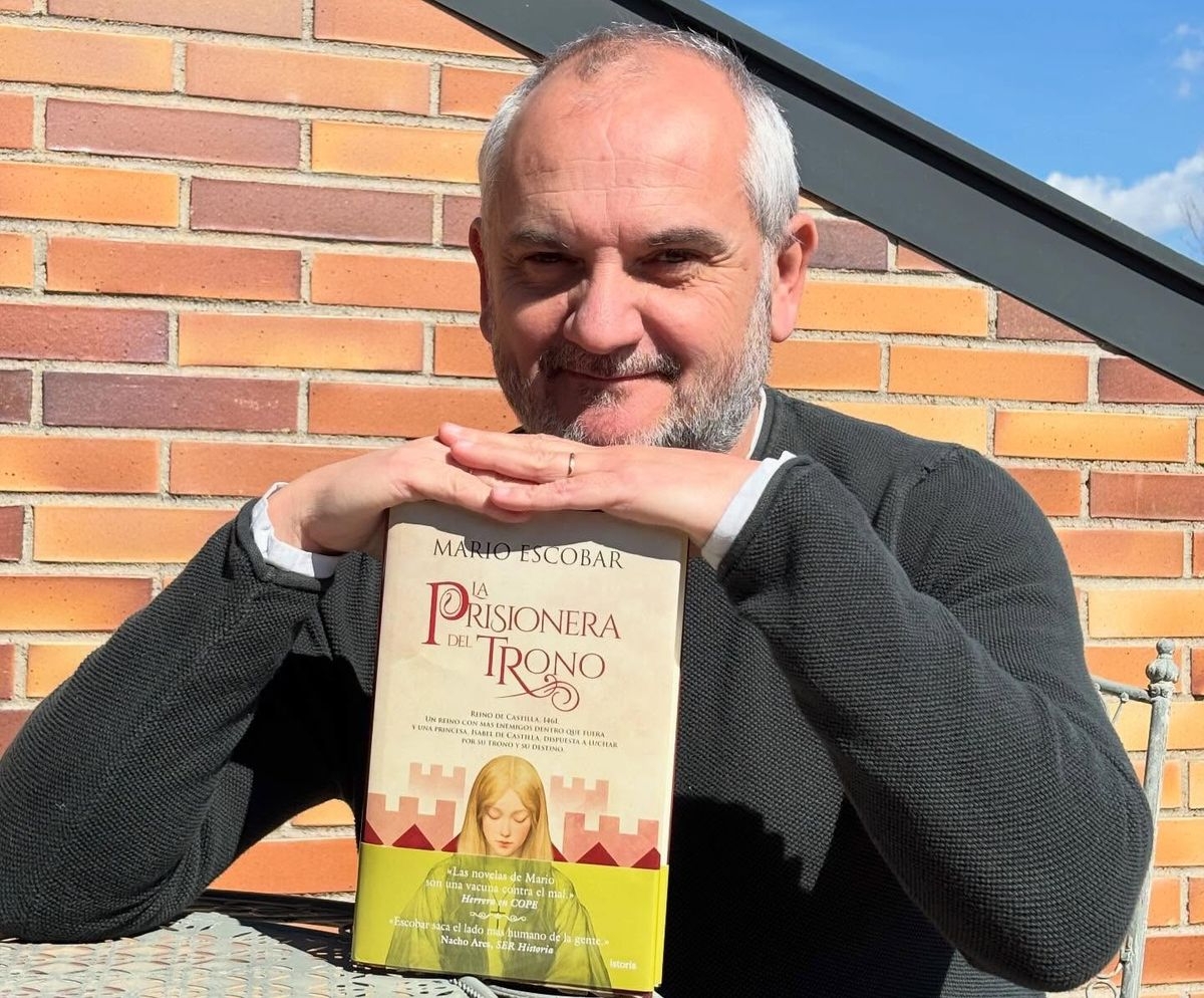 Mario Escobar presenta La prisionera del trono en Salamanca
