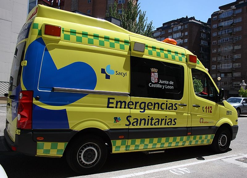 Herida una joven de 28 años tras una salida de vía en Narros de Matalayegua