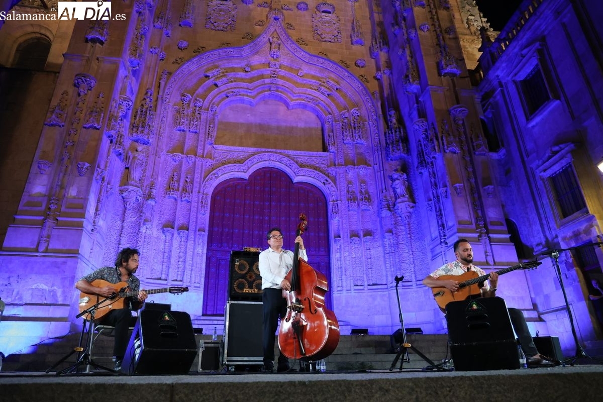 Mozes Rosenberg Trio & Sandro Roy deleitan al público del Festival de Jazz de Salamanca 