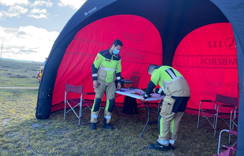 Dos bomberos mirobrigenses participan con un dron en la búsqueda del joven de Paradinas desaparecido