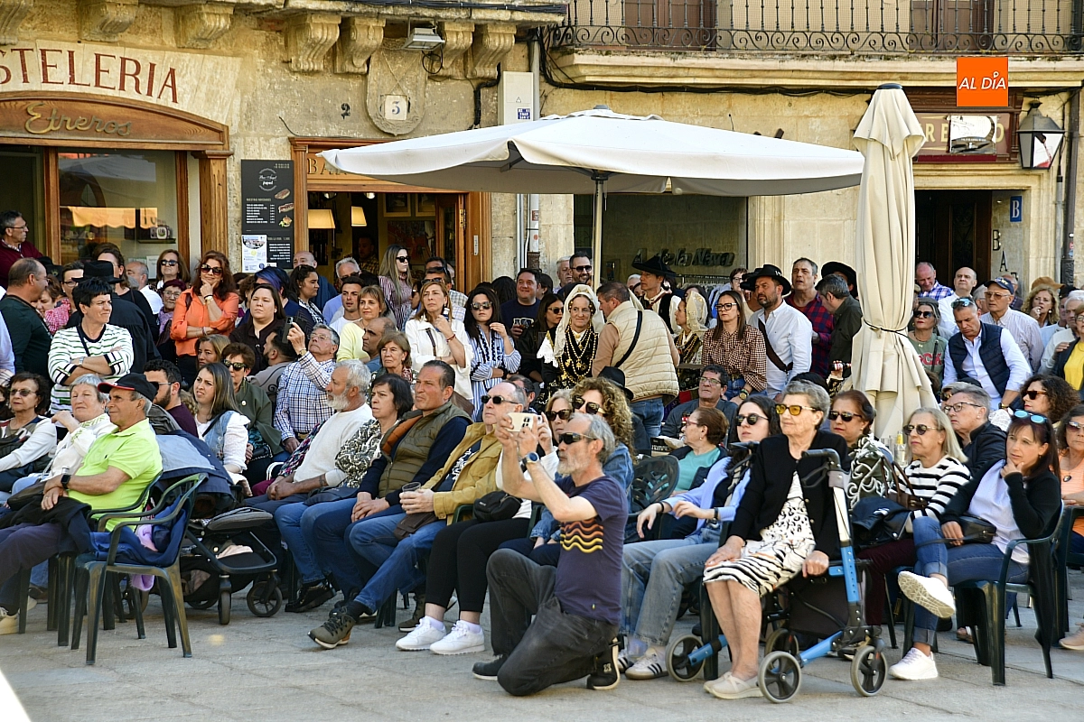 La Charrada llenó de gente el ágora mirobrigense