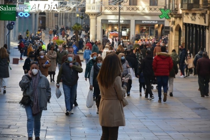 Salamanca tiene aún más de 900 trabajadores en ERTE por COVID-19, la segunda de Castilla y León