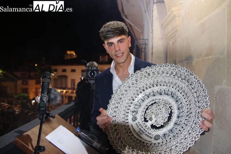 Adri&aacute;n Hern&aacute;ndez 'Pica' emociona a Alba de Tormes con un preg&oacute;n lleno de recuerdos y orgullo local | Imagen 1