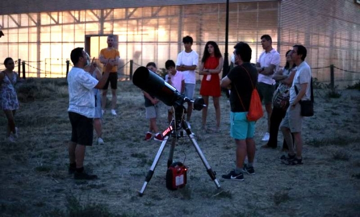 Visitas nocturnas, observaciones astronómicas y rutas teatralizadas gratuitas en Salamanca | Imagen 7