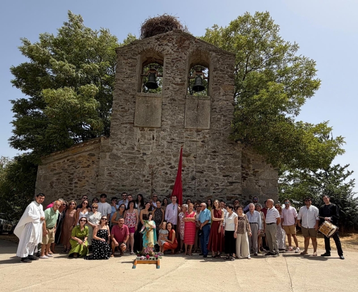 Alberguería de Herguijuela disfruta sus fiestas patronales en honor a Santa Colomba | Imagen 1