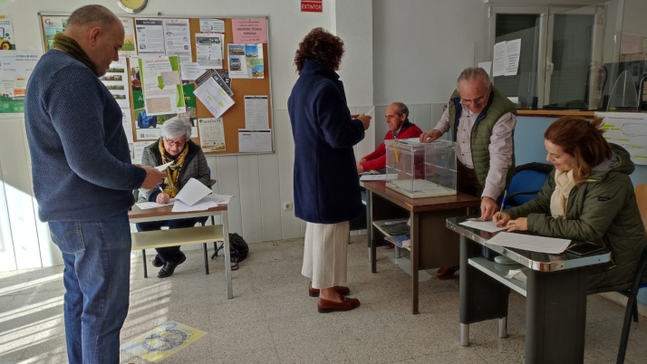 Los salmantinos acuden a las urnas para decidir el futuro del campo  | Imagen 2