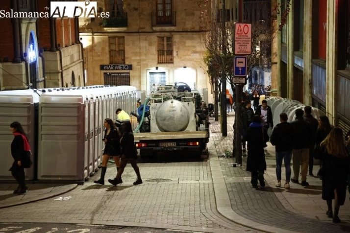 &iexcl;Lleg&oacute; el d&iacute;a! Todo listo para los 20.000 j&oacute;venes que abarrotar&aacute;n la Plaza Mayor en el Fin de A&ntilde;o Universitario | Imagen 2