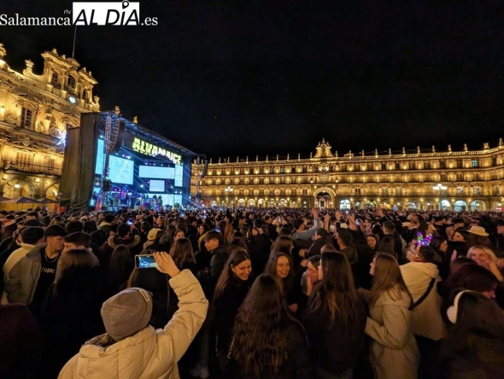 Salamanca vibra para dar la bienvenida al 2024 | Imagen 3