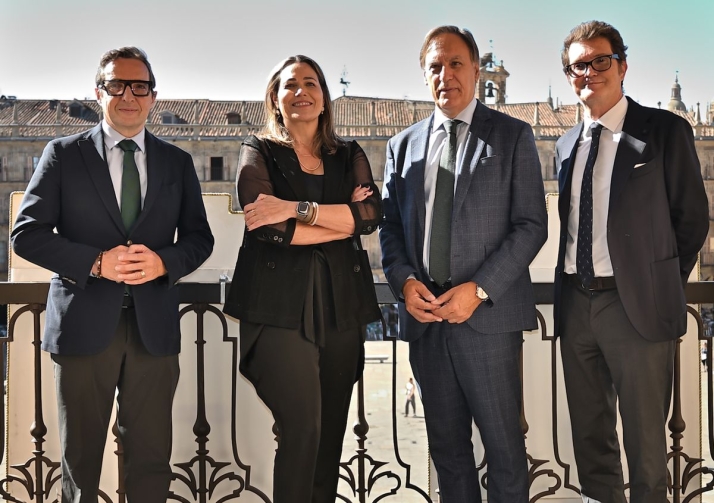 Jon Sistiaga, Elísabet Benavent y Arun Mansukhani protagonizan 'Aprendemos juntos' en Salamanca | Imagen 1