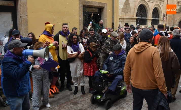 Las &uacute;ltimas miradas y sonidos del Carnaval del Toro 2023 | Imagen 27