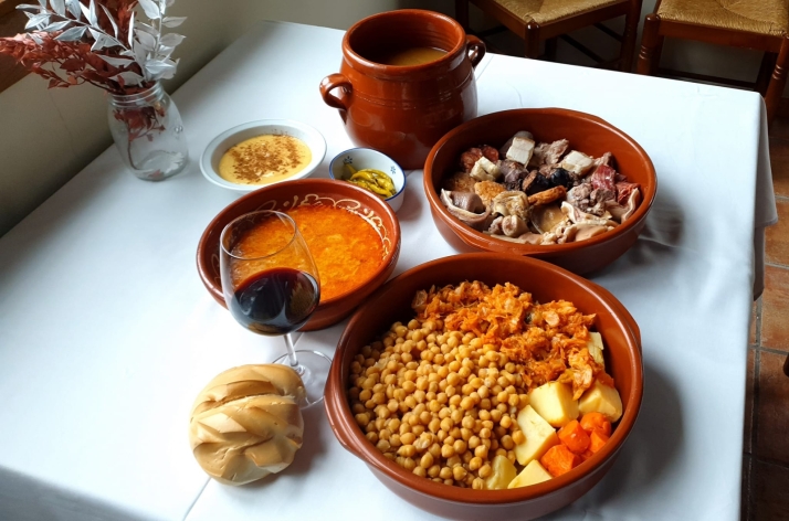 RESTAURANTE LA CORROBLA, la mejor opci&oacute;n para disfrutar de un cocido muy especial a los pies de la Sierra de B&eacute;jar  | Imagen 1