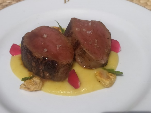 Nueva cena prehist&oacute;rica en el Parador de Ciudad Rodrigo recreando la dieta humana de hace 20.000 a&ntilde;os | Imagen 3