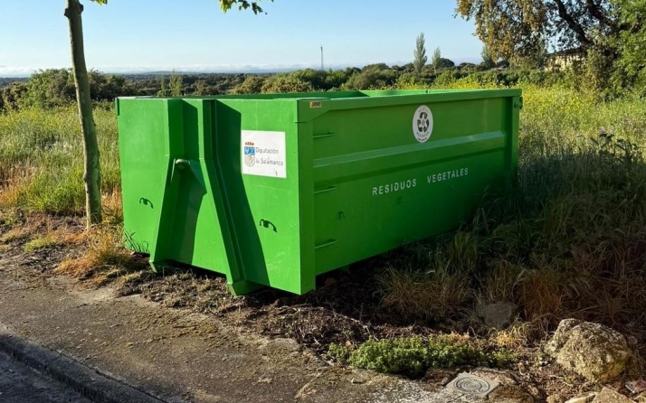 Fuentes de Oñoro instala un contenedor para residuos vegetales | Imagen 1