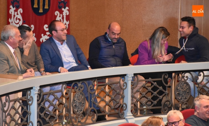 Las &uacute;ltimas miradas y sonidos del Carnaval del Toro 2023 | Imagen 5
