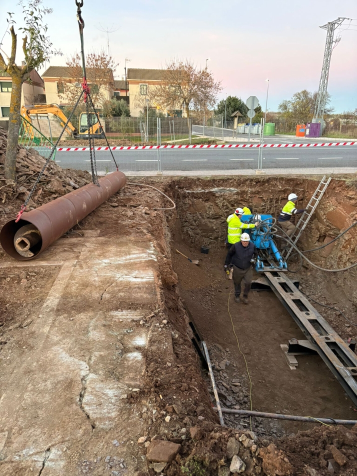 El colector que desbloquea el futuro de Ciudad Jardín en Doñinos ya está en marcha | Imagen 1