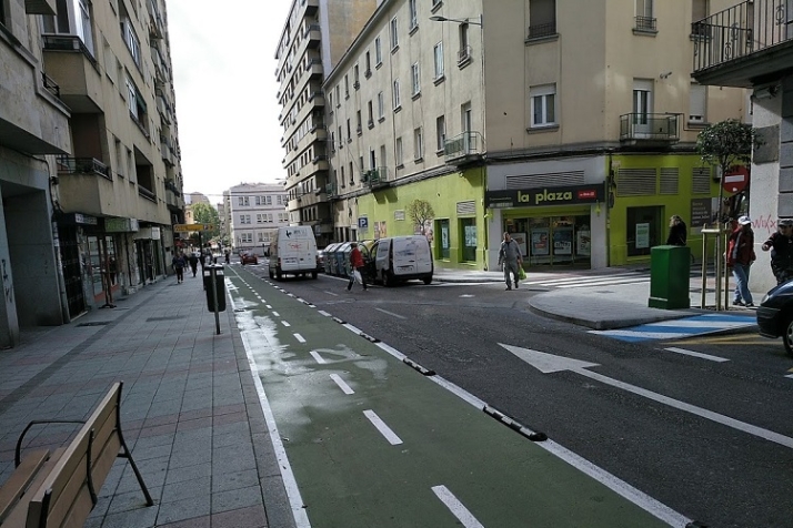 Las dis&iacute;miles realidades. | Imagen 2