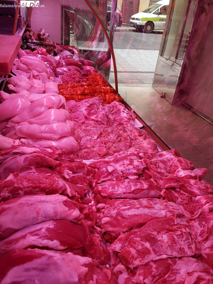 La Navidad se compra aqu&iacute;: AESCARNE reivindica el valor del comercio c&aacute;rnico de proximidad | Imagen 3