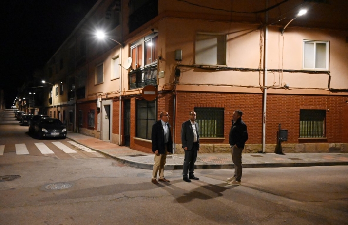 Renovadas 79 luminarias del Valle de San Martín y 40 de Sanjuanejo | Imagen 1