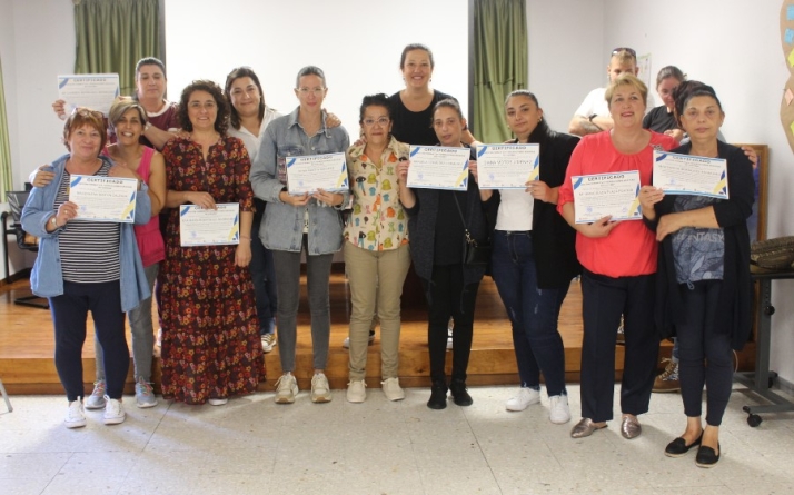 Clausurados los cursos de agricultura y cocina de C&aacute;ritas | Imagen 1