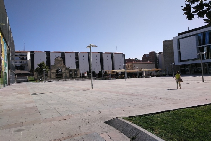Combatiendo la ola de calor en la Plaza de la Concordia. | Imagen 1