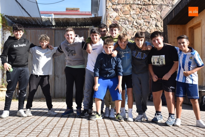 Eh, s&aacute;canos una foto: Al completo | Imagen 1