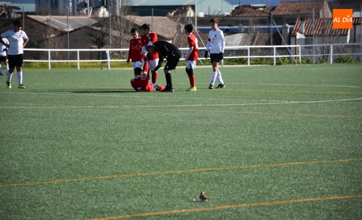 El 3&ordm; D&iacute;a | 23 ENE | Las familias del Infantil A del III Columnas le dan una sorpresa a los jugadores | Imagen 9
