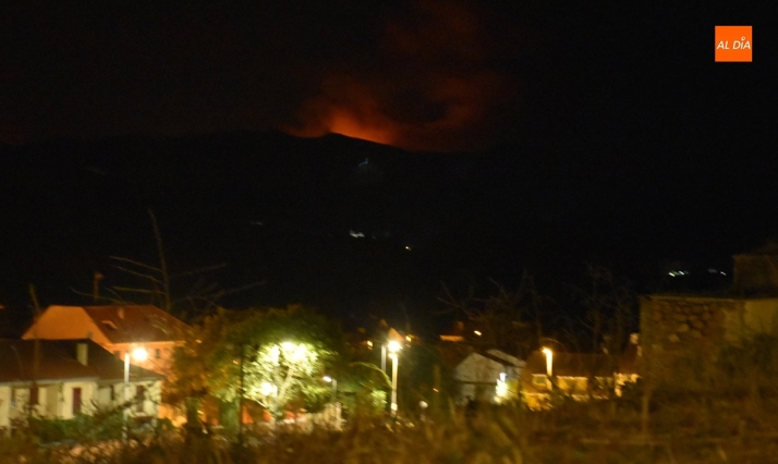 1Foto: Horizonte rojo | Imagen 1