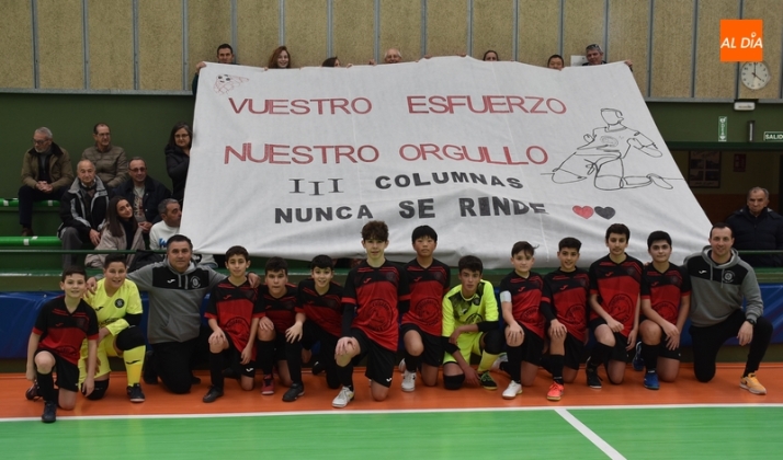 El 3&ordm; D&iacute;a | 23 ENE | Las familias del Infantil A del III Columnas le dan una sorpresa a los jugadores | Imagen 11