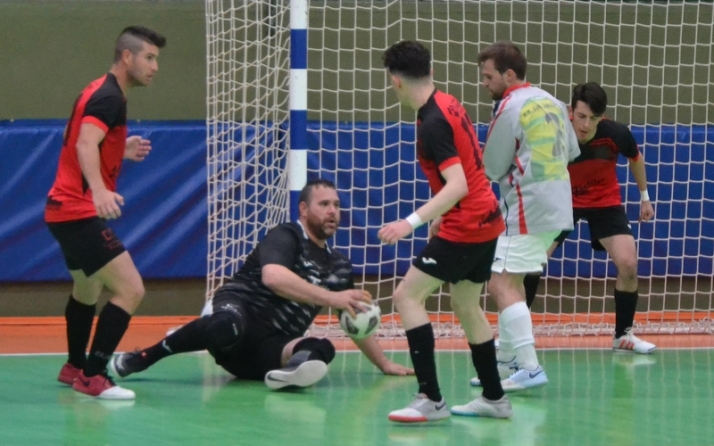 ))) El 3&ordm; D&iacute;a [2 MAY 22] Una tarde de f&uacute;tbol y... &iexcl;masajes! | Imagen 15