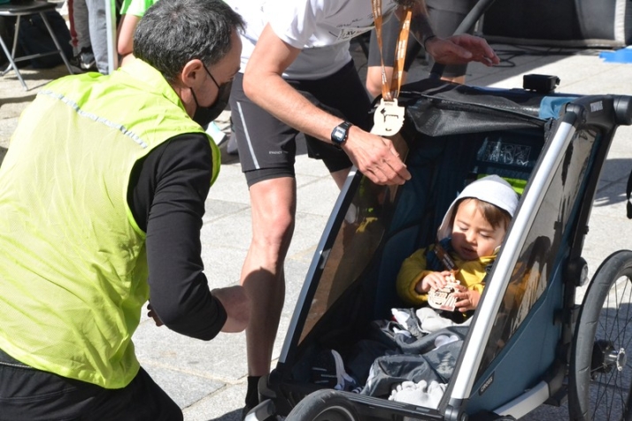 ))) El 3&ordm; D&iacute;a [25 ABR 22] Historias de la Media | Imagen 12