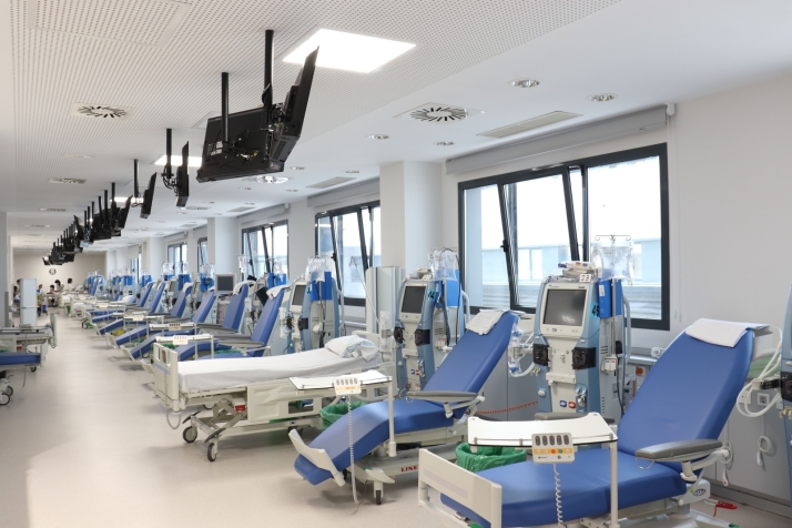 La Unidad de Hemodiálisis más grande de Castilla y León está en Salamanca | Imagen 1