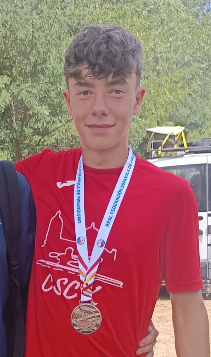 De Salamanca a la &eacute;lite mundial con 15 a&ntilde;os: Diego Portilla competir&aacute; contra los mejores pirag&uuml;istas del planeta | Imagen 1