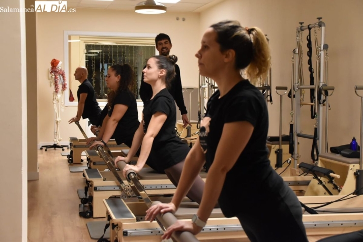 Emun&agrave; Pilates, el 'espacio seguro' donde el movimiento se convierte en bienestar | Imagen 1