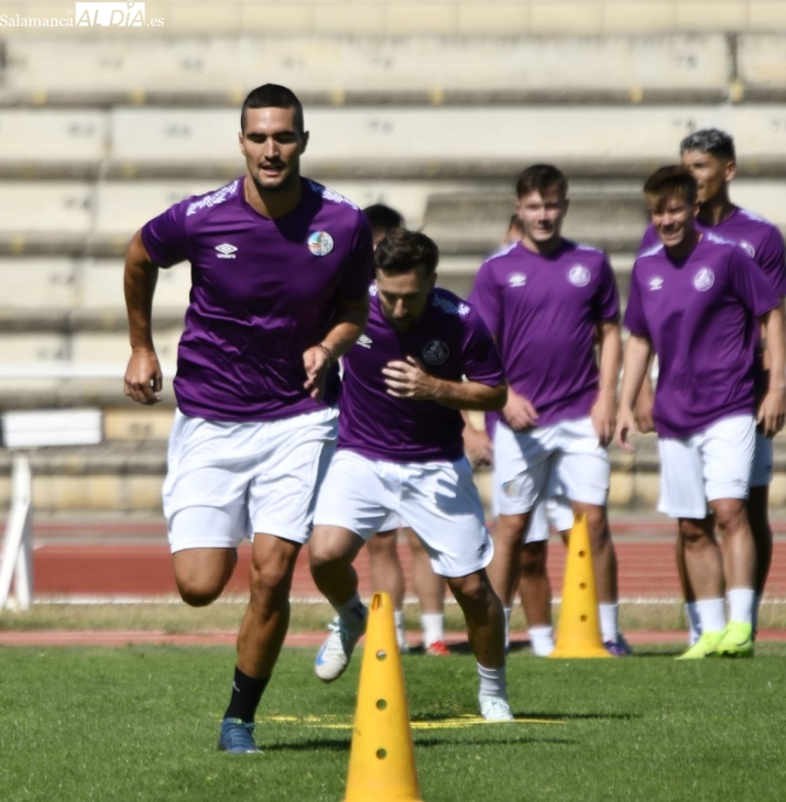 Iv&aacute;n Casado, defensa del Salamanca UDS, habla de los nuevos, la llegada de Parra y los partidos en las Pistas | Imagen 1