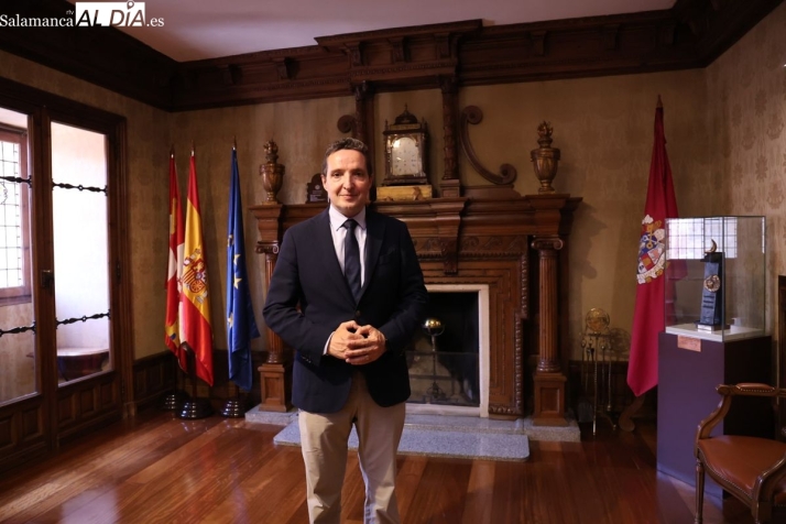 V&Iacute;DEO ENTREVISTA | "Es el momento de empezar a creer en nuestro propio potencial", afirma el rector de la USAL   | Imagen 1