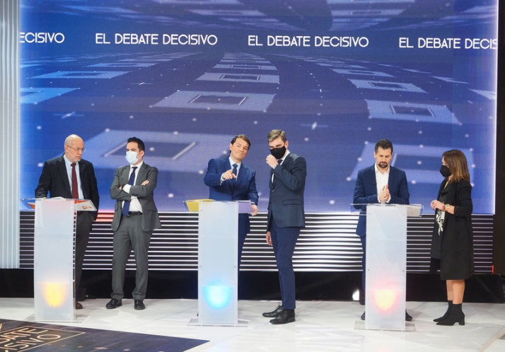 Ma&ntilde;ueco defiende los 35 a&ntilde;os de gobierno en Castilla y Le&oacute;n y Tudanca e Igea le advierten de "sus nuevos socios" | Imagen 4