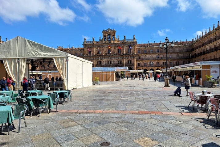 Espacios, gastos y libros. | Imagen 4