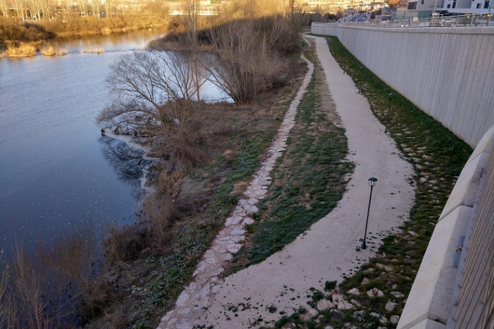 Tropiezos en el paseo | Imagen 1