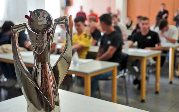 Alberto Mart&iacute;n entrena con la Selecci&oacute;n UEFA de Castilla y Le&oacute;n de cara a la Copa de las Regiones | Imagen 1