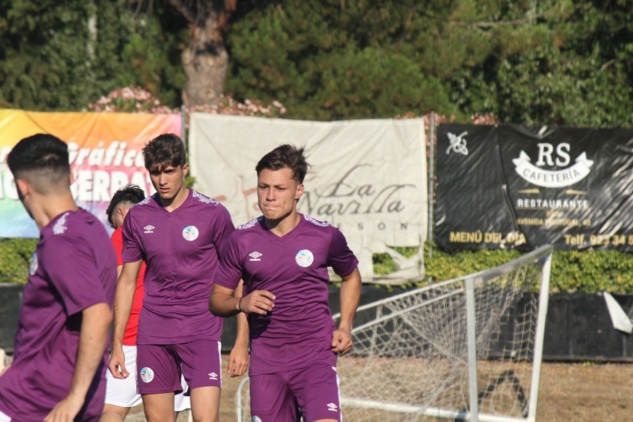 Ian Olivera, a prueba con el Salamanca UDS tras jugar contra Espa&ntilde;a previo a la Eurocopa 2024 | Imagen 2