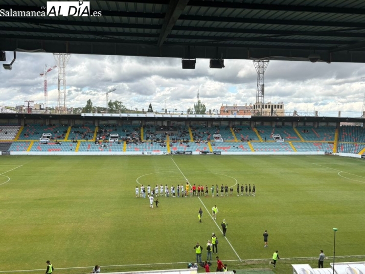 FOTOS | El Salamanca UDS despide una temporada para olvidar con el &uacute;ltimo mazazo de no clasificarse para la Copa del Rey (2-1) | Imagen 1