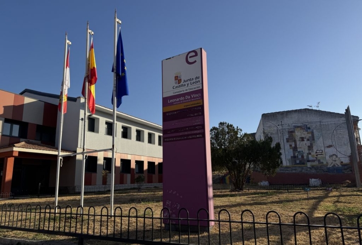 Rafael Villar, una vida en el Da Vinci: "He luchado por este centro y especialmente por alumnos que no quer&iacute;an estudiar". | Imagen 2